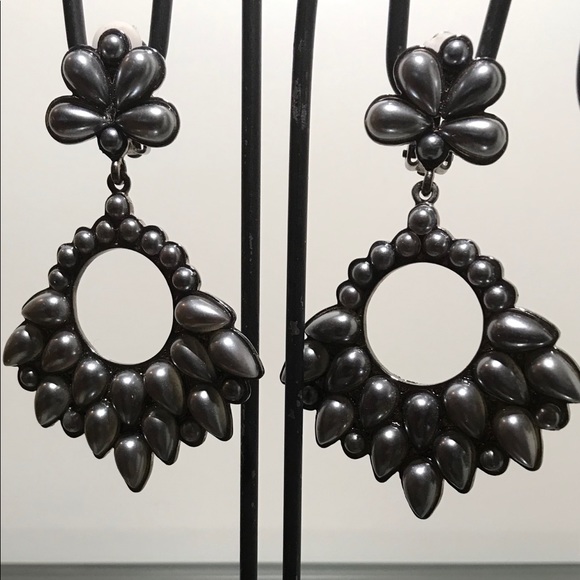 - Glamorous Life Clip Earrings - Picture 3 of 3